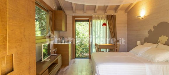 13 bedrooms House in Cinigiano, Italy No. 237973 22