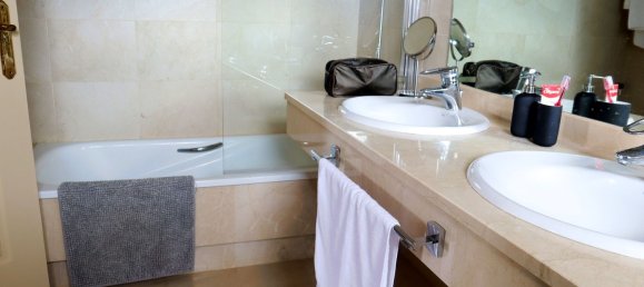 Casa de 3 dormitorios en Cádiz, Spain No. 154611 21