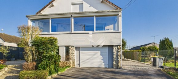 5 bedrooms House in Fismes, France No. 241068 2