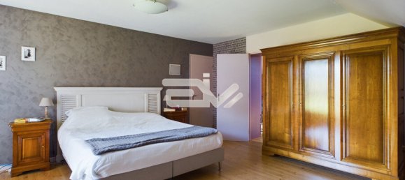 5 bedrooms House in Fismes, France No. 241068 20