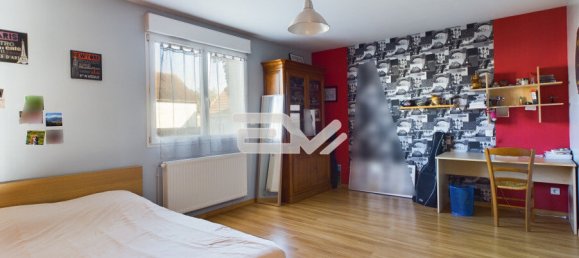 5 bedrooms House in Fismes, France No. 241068 17