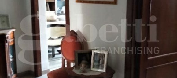 2 bedrooms Apartment in Taranto, Italy No. 85982 7