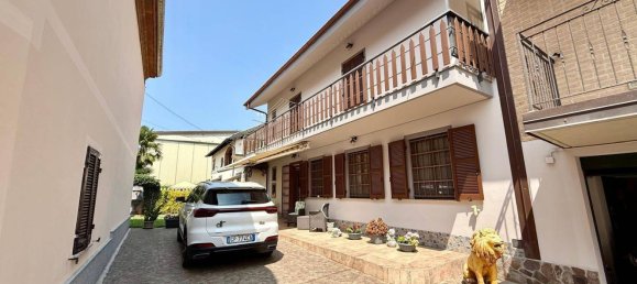 6-salle Villa à Alessandria, Italy No. 285224 2