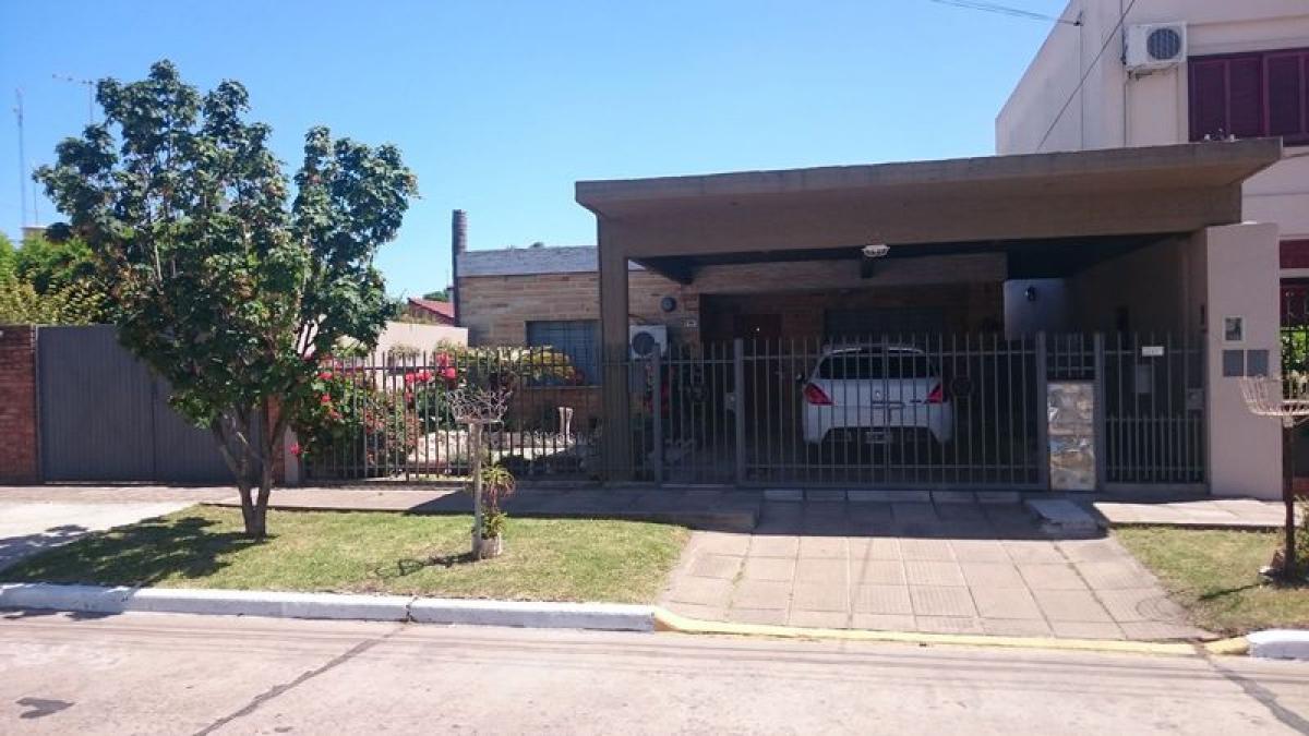 2 bedrooms House in Merlo, Argentina No. 51077