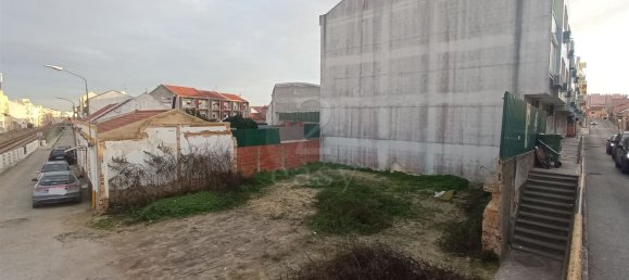 217m² Land in Moita, Portugal No. 81732 7