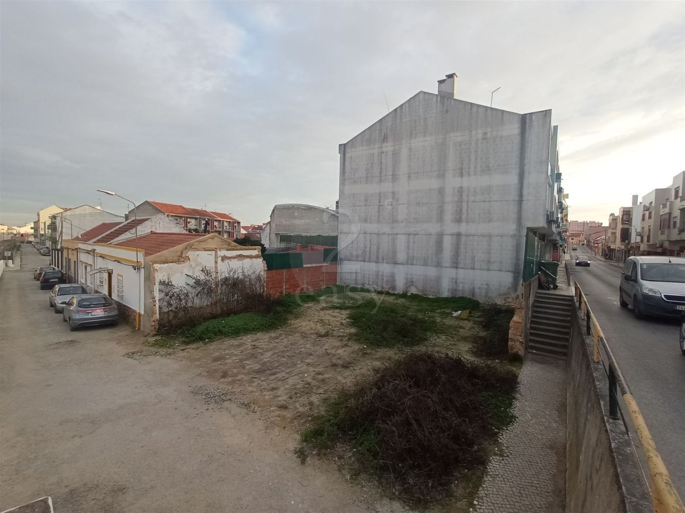 217m² Land in Moita, Portugal No. 81732