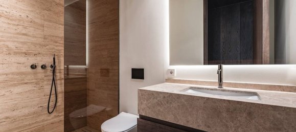 5 bedrooms Villa in Marbella, Spain No. 174283 20