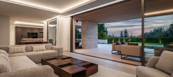 5 bedrooms Villa in Marbella, Spain No. 174283 46