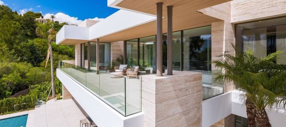 5 bedrooms Villa in Marbella, Spain No. 174283 16