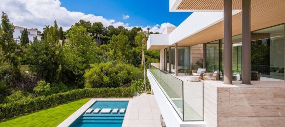 5 bedrooms Villa in Marbella, Spain No. 174283 27