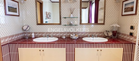 16 rooms Villa in Albissola Marina, Italy No. 132089 43