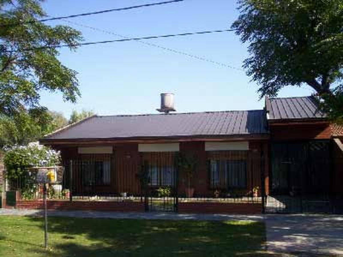 4 Schlafzimmer Haus in Almirante Brown, Argentina, Nr. 77593