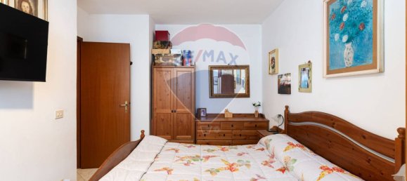 2 bedrooms Apartment in Rome, Italy No. 55701 17