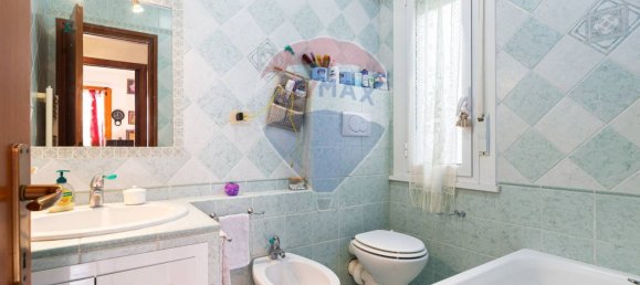 2 bedrooms Apartment in Rome, Italy No. 55701 10