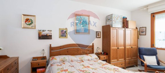 2 bedrooms Apartment in Rome, Italy No. 55701 14