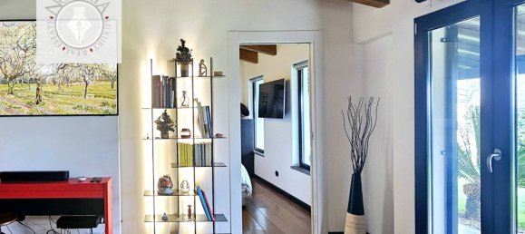 Villa de 2 dormitorios en Rome, Italy No. 197581 11