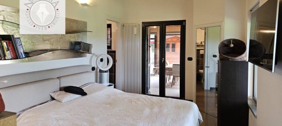 Villa de 2 dormitorios en Rome, Italy No. 197581 12