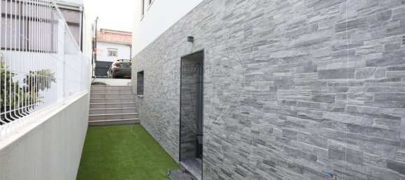 Casa de 5 dormitorios en Odivelas, Portugal No. 180232 23