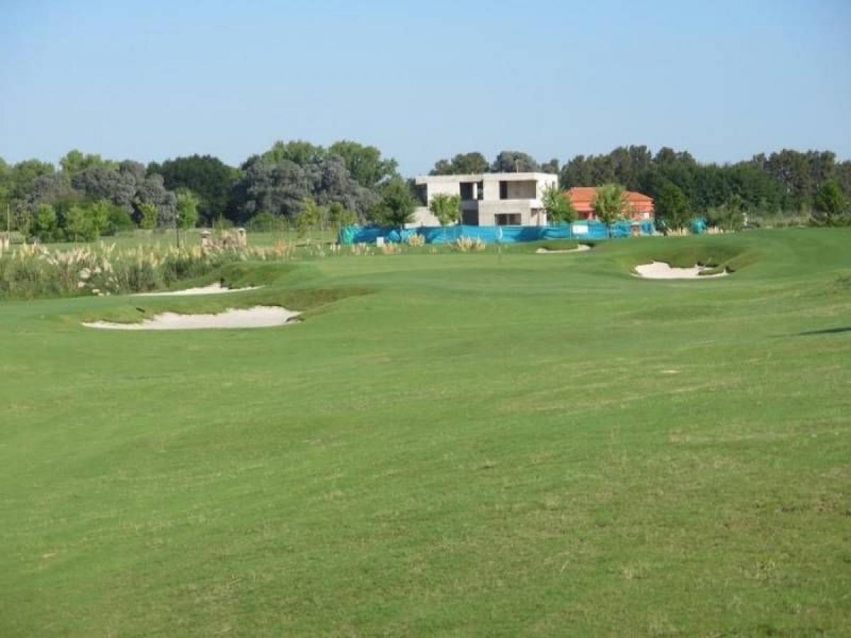  Land in Pilar, Argentina No. 121763