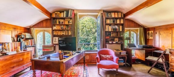 5 bedrooms House in Vaucresson, France No. 177830 13