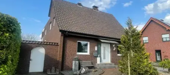 Коммерческая недвижимость с 6 спальнями в Боркен, Германия № 188008 2