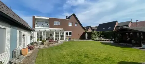 Коммерческая недвижимость с 6 спальнями в Боркен, Германия № 188008 3