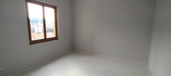 4 rooms Apartment in Savona, Italy No. 148236 2