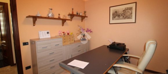 Casa de 5 habitaciónes en Antegnate, Italy No. 187537 21