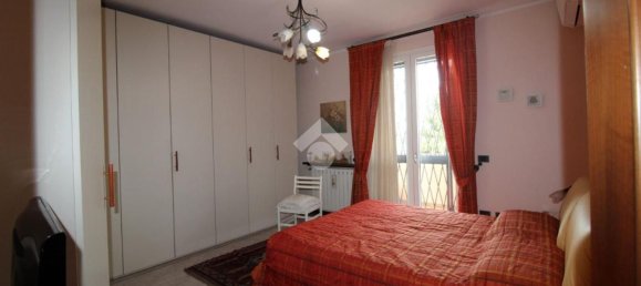 Casa de 5 habitaciónes en Antegnate, Italy No. 187537 37