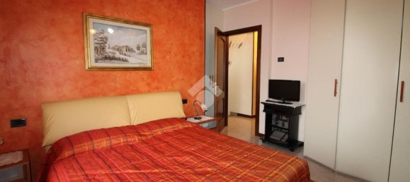 Casa de 5 habitaciónes en Antegnate, Italy No. 187537 109