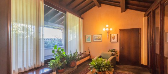 5 bedrooms Villa in Gallarate, Italy No. 78926 31