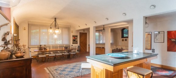 5 bedrooms Villa in Gallarate, Italy No. 78926 19