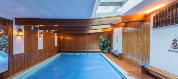 5 bedrooms Villa in Gallarate, Italy No. 78926 3