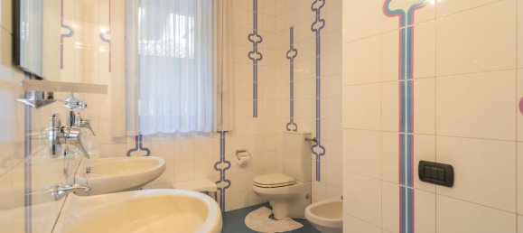 5 bedrooms Villa in Gallarate, Italy No. 78926 41