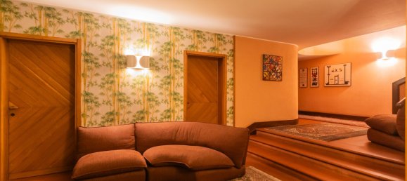 5 bedrooms Villa in Gallarate, Italy No. 78926 27