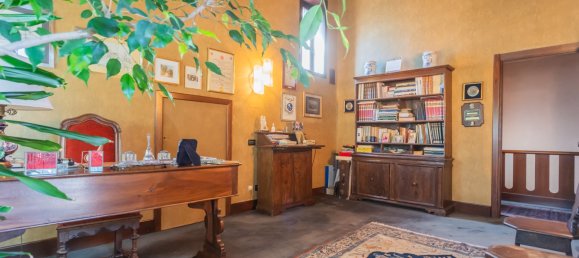 5 bedrooms Villa in Gallarate, Italy No. 78926 36