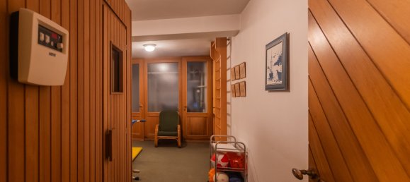 5 bedrooms Villa in Gallarate, Italy No. 78926 25