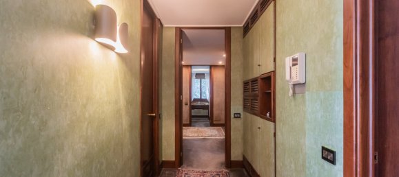 5 bedrooms Villa in Gallarate, Italy No. 78926 42