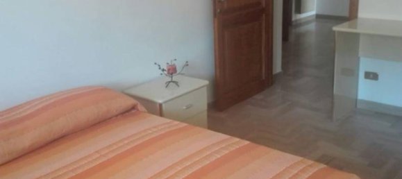 5 rooms Apartment in Pizzo, Italy No. 339516 9