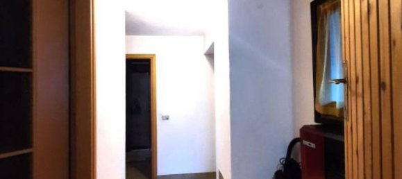 Casa de 5 habitaciónes en Caiolo, Italy No. 27685 9