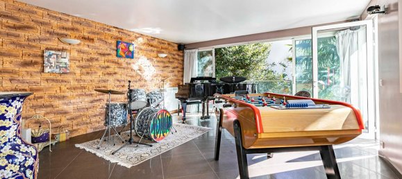 5 bedrooms Villa in Livry-Gargan, France No. 175562 11