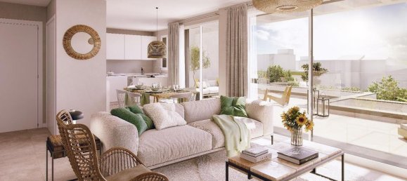 3 bedrooms Penthouse in Torremolinos, Spain No. 179926 10