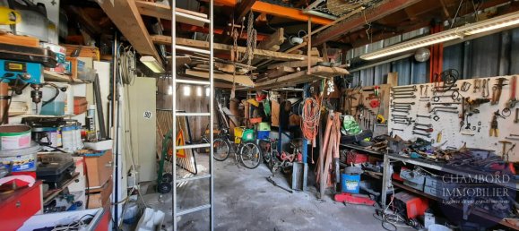 Casa de 3 dormitorios en Veuzain-sur-Loire, France No. 67712 11