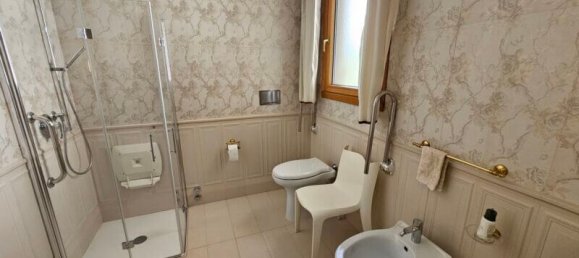 Квартира с 5 спальнями в Милан, Италия № 241266 22