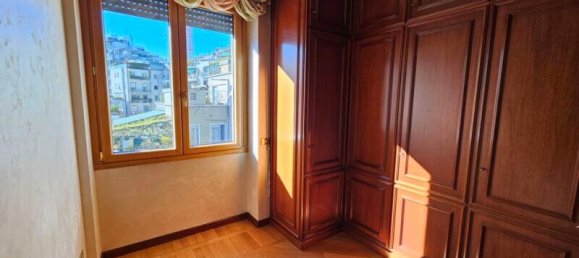 Квартира с 5 спальнями в Милан, Италия № 241266 41