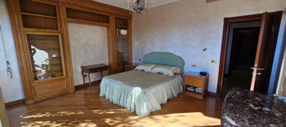 Квартира с 5 спальнями в Милан, Италия № 241266 40