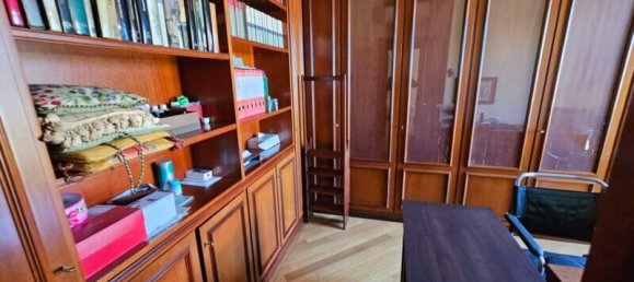 Квартира с 5 спальнями в Милан, Италия № 241266 4