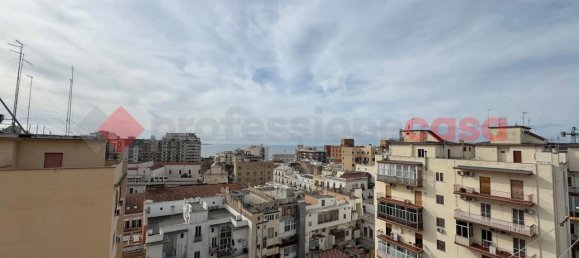 5 rooms Apartment in Taranto, Italy No. 2251 19