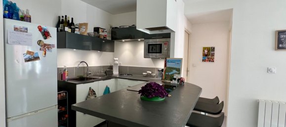 1 bedroom Apartment in Rives, France No. 199423 5