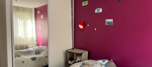 1 bedroom Apartment in Rives, France No. 199423 7